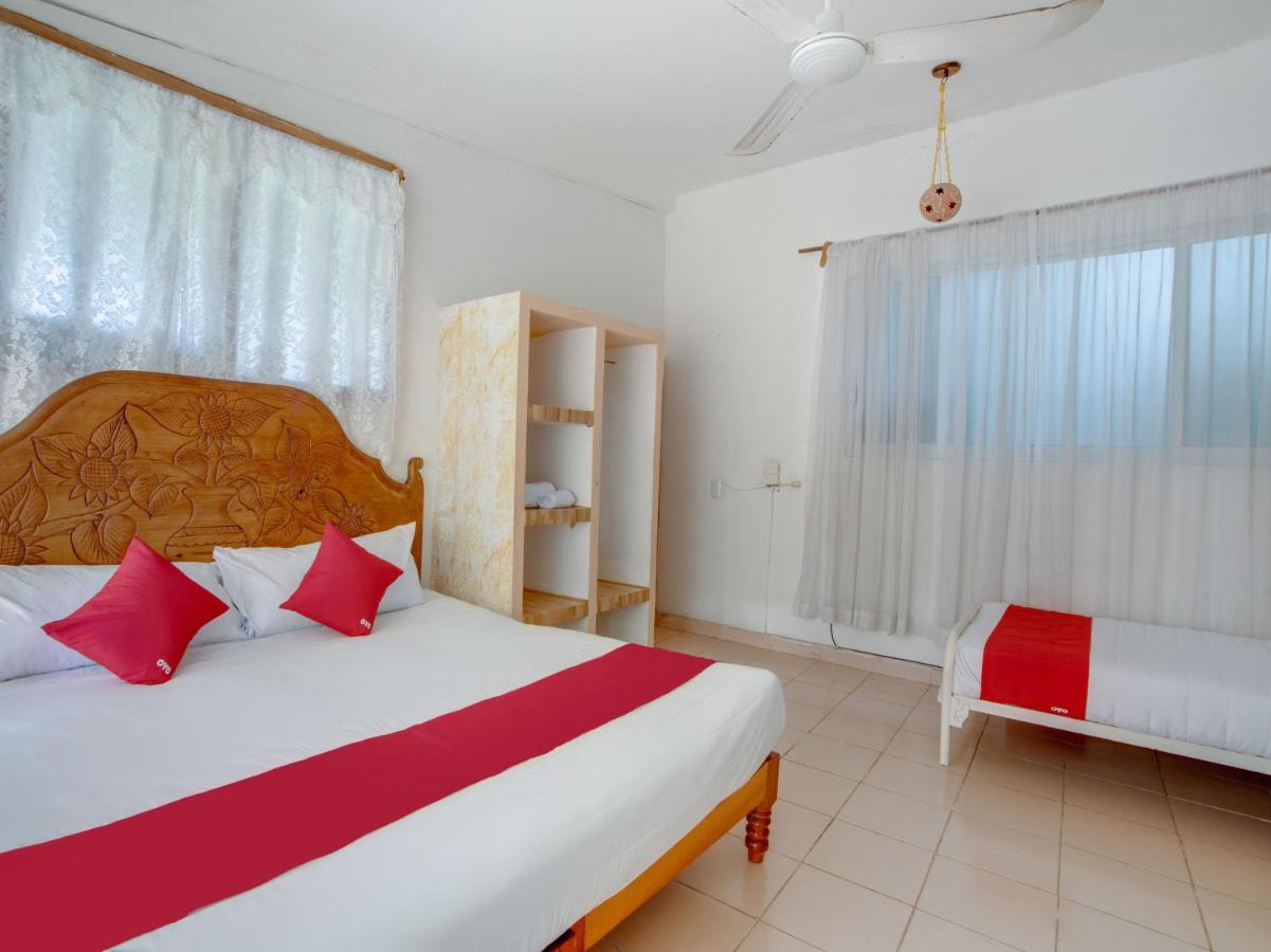 Oyo Hotel Casa Ada Zihuatanejo Exteriör bild