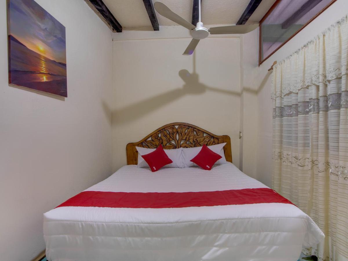 Oyo Hotel Casa Ada Zihuatanejo Exteriör bild