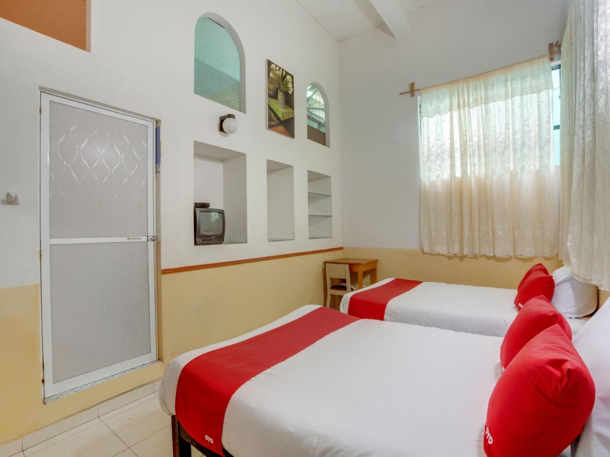 Oyo Hotel Casa Ada Zihuatanejo Exteriör bild